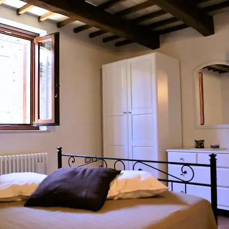 Semesterbostad Casa La Piccola Macina *